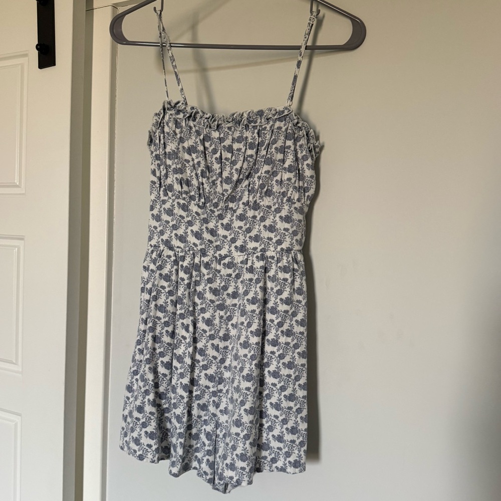 Altar'd State Floral Romper in White and Blue
